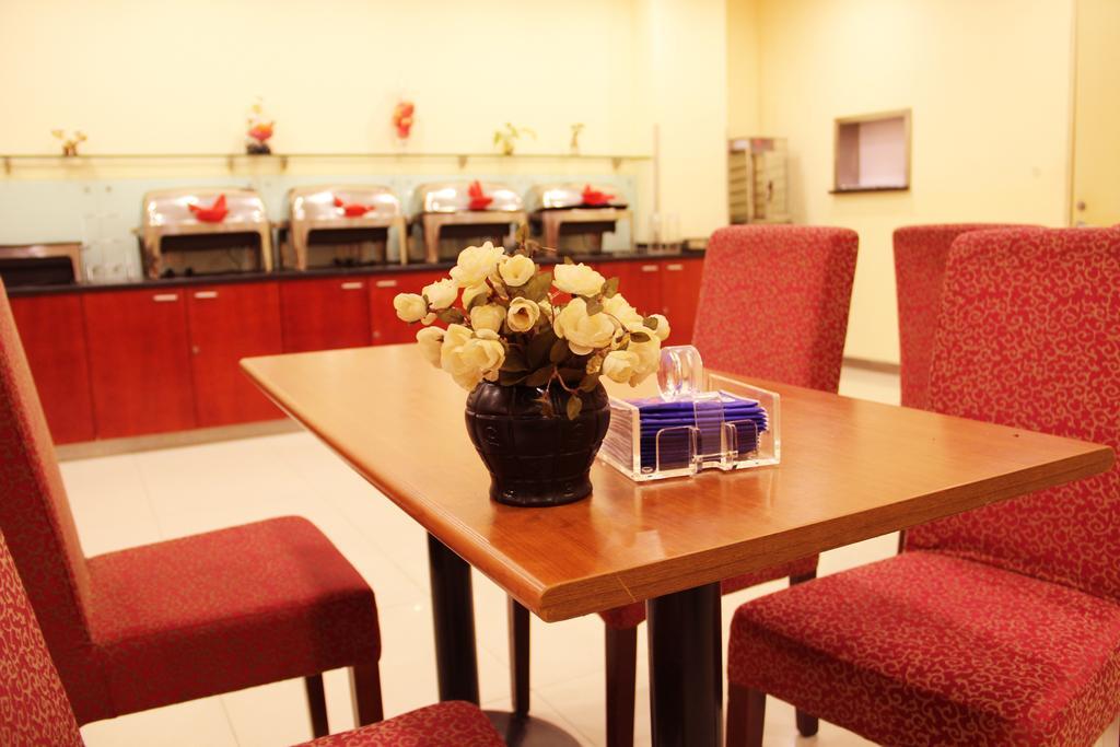 Hanting Hotel Guilin Xiangshan Park Branch Buitenkant foto